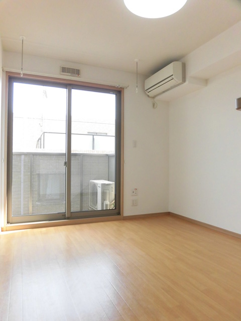 居室・リビング　他の部屋の写真です。