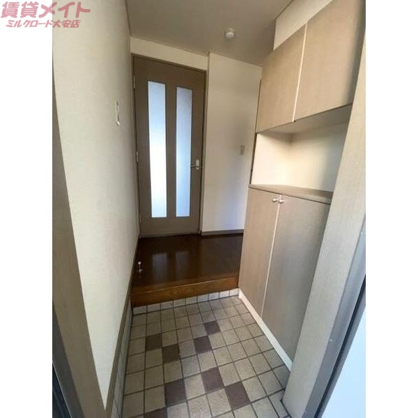 玄関　別部屋画像参考