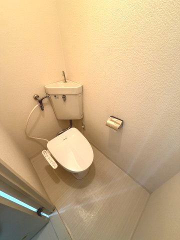 メゾン千里中央のトイレ写真