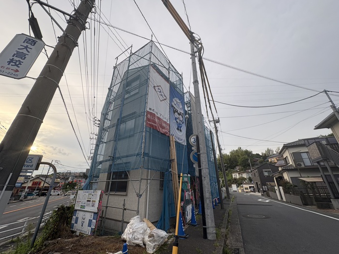 建物外観　建築中