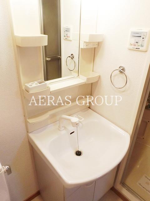 洗面設備　同間取り同仕様写真