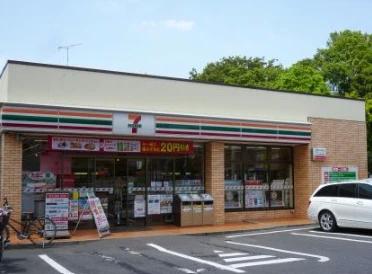 コンビニ　セブンイレブン 世田谷千歳郵便局前店（コンビニ）まで358m