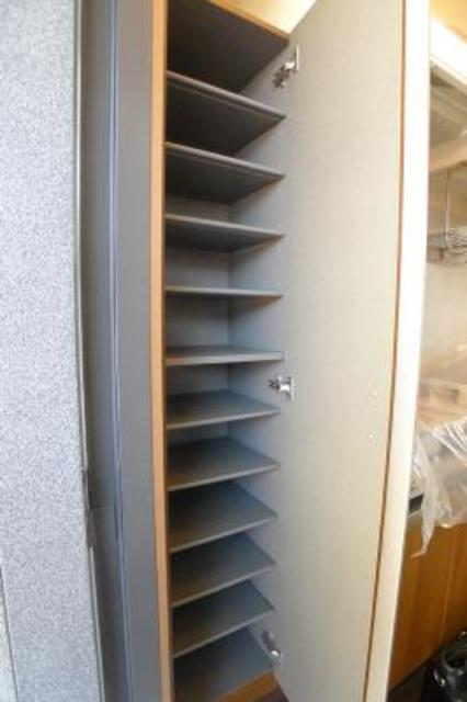 収納　同物件別部屋の写真です。