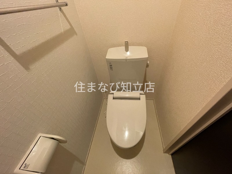 トイレ　反転・同型タイプ