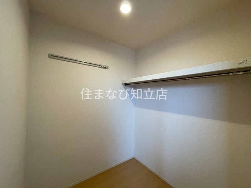 収納　反転・同型タイプ