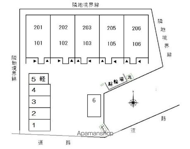 駐車場　駐車場
