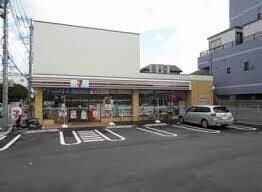 コンビニ　セブンイレブン練馬北町3丁目店（コンビニ）まで225m
