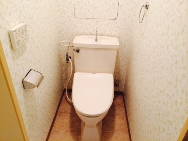 地下鉄谷町線 喜連瓜破駅 徒歩11分 5階建 築39年のトイレ写真