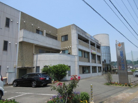 病院　医療法人山田クリニック（病院）まで737m