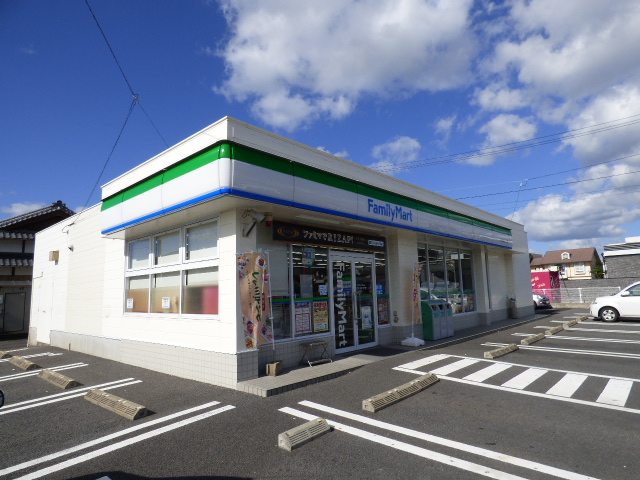 コンビニ　ファミリーマート大村松並二丁目店（コンビニ）まで286m