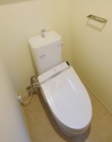 トイレ　清潔感のあるトイレです