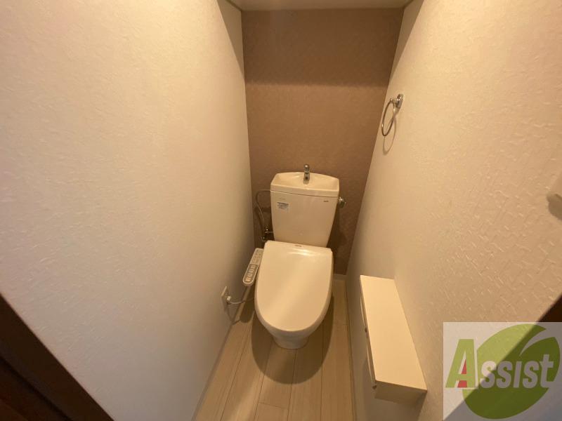 トイレ　トイレです。ウォシュレット付を探している方、おすすめです！