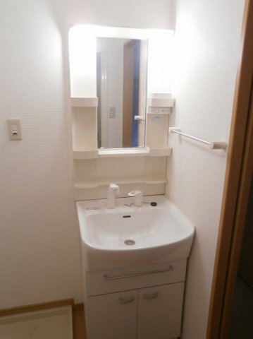サウスヒルズ緑Bの内装写真