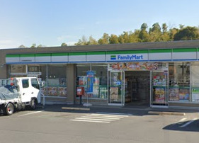 コンビニ　ファミリーマート 大府横根町箕手店（コンビニ）まで632m