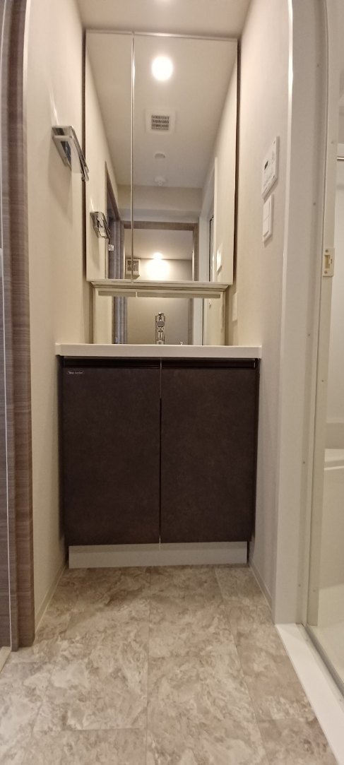 玄関　別部屋参考写真