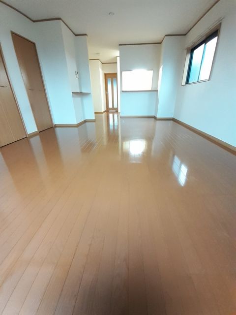 ヴィラ 花水木の居間写真