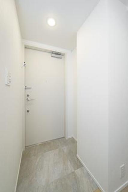 玄関　※写真は同タイプ住戸です。