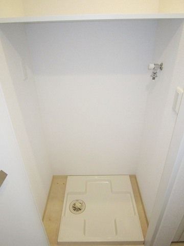 その他設備　室内洗濯機置場＆防水パン