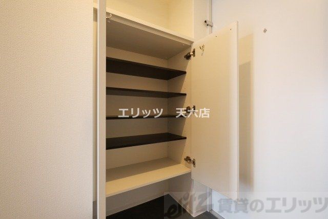 収納　収納