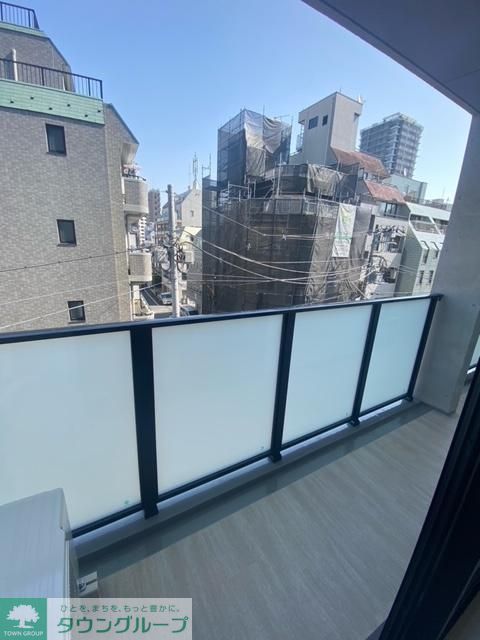 バルコニー　バルコニー