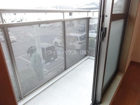 リビングタウン狭山池F棟の内装写真