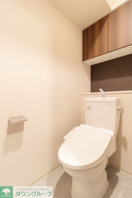 トイレ　※写真は同タイプ住戸です。