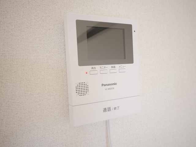 セキュリティ　★モニタ付きインターホンでセキュリティ面も安心ですね★