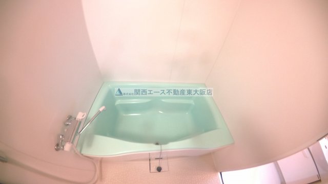 Celeb布施東の風呂写真
