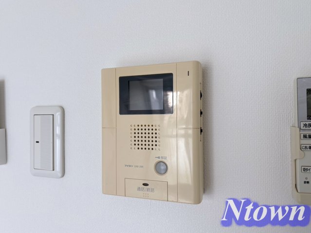 セキュリティ　モニター付きです。