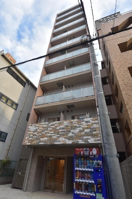 建物外観　オートロック付きです
