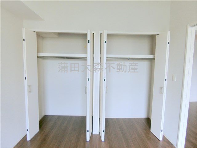 収納　収納　大きなクローゼット！