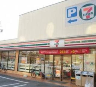 コンビニ　セブン-イレブン矢口渡駅前店（コンビニ）まで599m