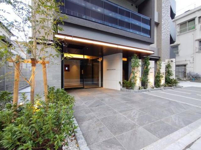 エントランス　角部屋です