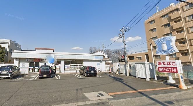コンビニ　ローソン中川的場町店（コンビニ）まで450m
