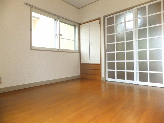 ＪＲ南武線 府中本町駅 徒歩5分 3階建 築52年の居間写真
