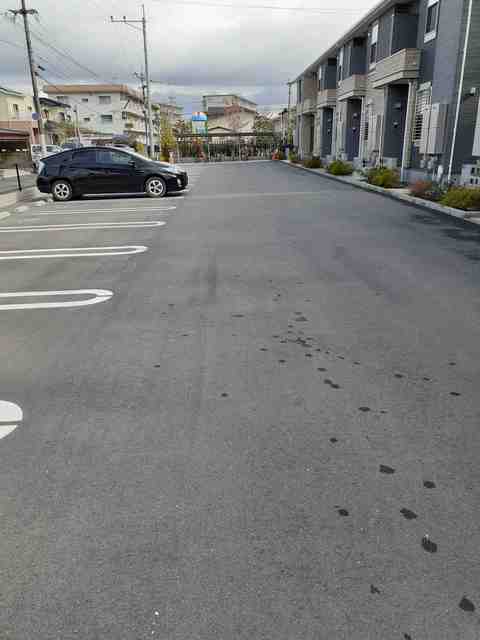 駐車場　駐車場完備です