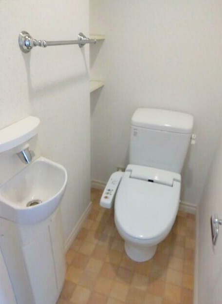 ＪＲ豊肥本線 光の森駅 徒歩23分 7階建 築20年のトイレ写真
