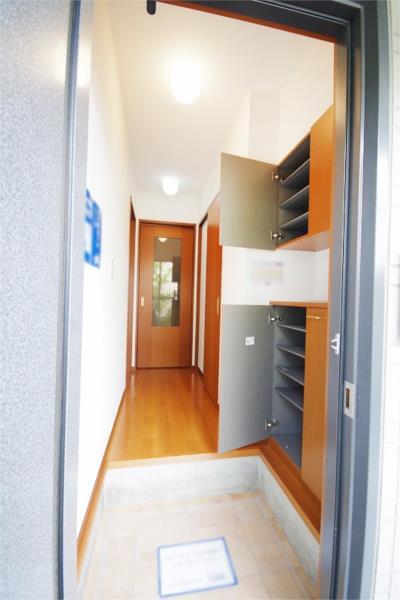 玄関　類似室内