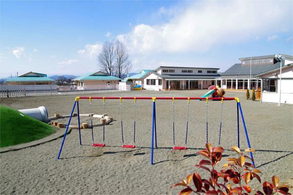 幼稚園・保育園　第２氏家さくら保育園（幼稚園・保育園）まで1374m