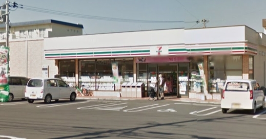 コンビニ　セブンイレブン宮崎堀川町店（コンビニ）まで343m