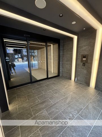 地下鉄谷町線 南森町駅 徒歩10分 12階建 築4年の外観写真