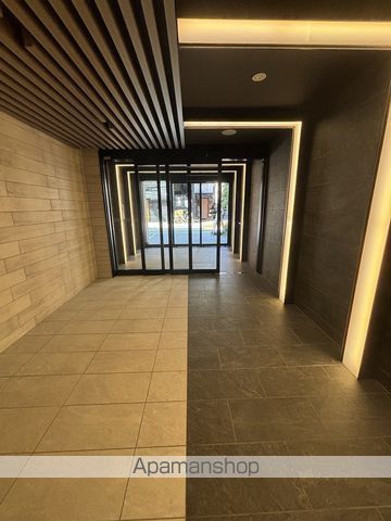 地下鉄谷町線 南森町駅 徒歩10分 12階建 築4年の外観写真