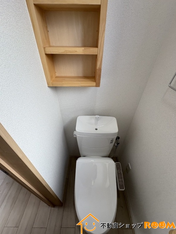 ＪＲ鹿児島本線 羽犬塚駅 徒歩62分 2階建 築2年のトイレ写真