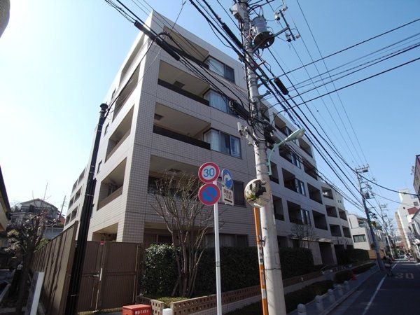 プラウド中野坂上の外観写真