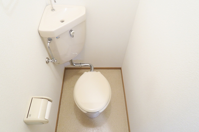 トイレ　ウォシュレット付きに変更済み