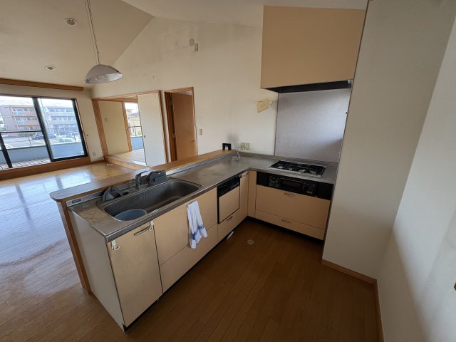 青木戸建のキッチン写真