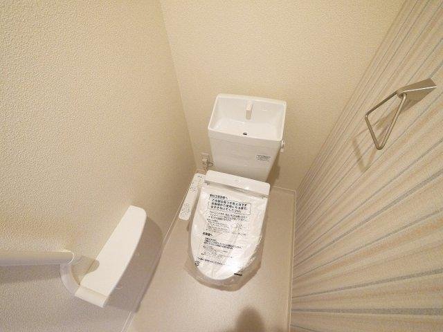 トイレ　清潔感のあるトイレです