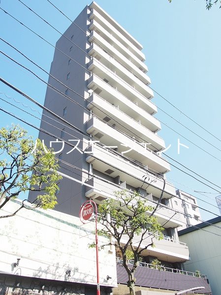 建物外観　外観きれいなタイル張りです。