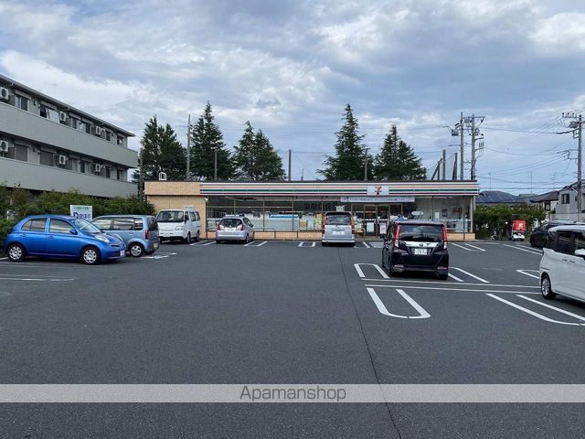 コンビニ　セブンイレブン（コンビニ）まで432m