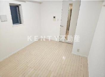 その他部屋・スペース　落ち着いて過ごせるお部屋なので、寝室にいかがでしょうか
